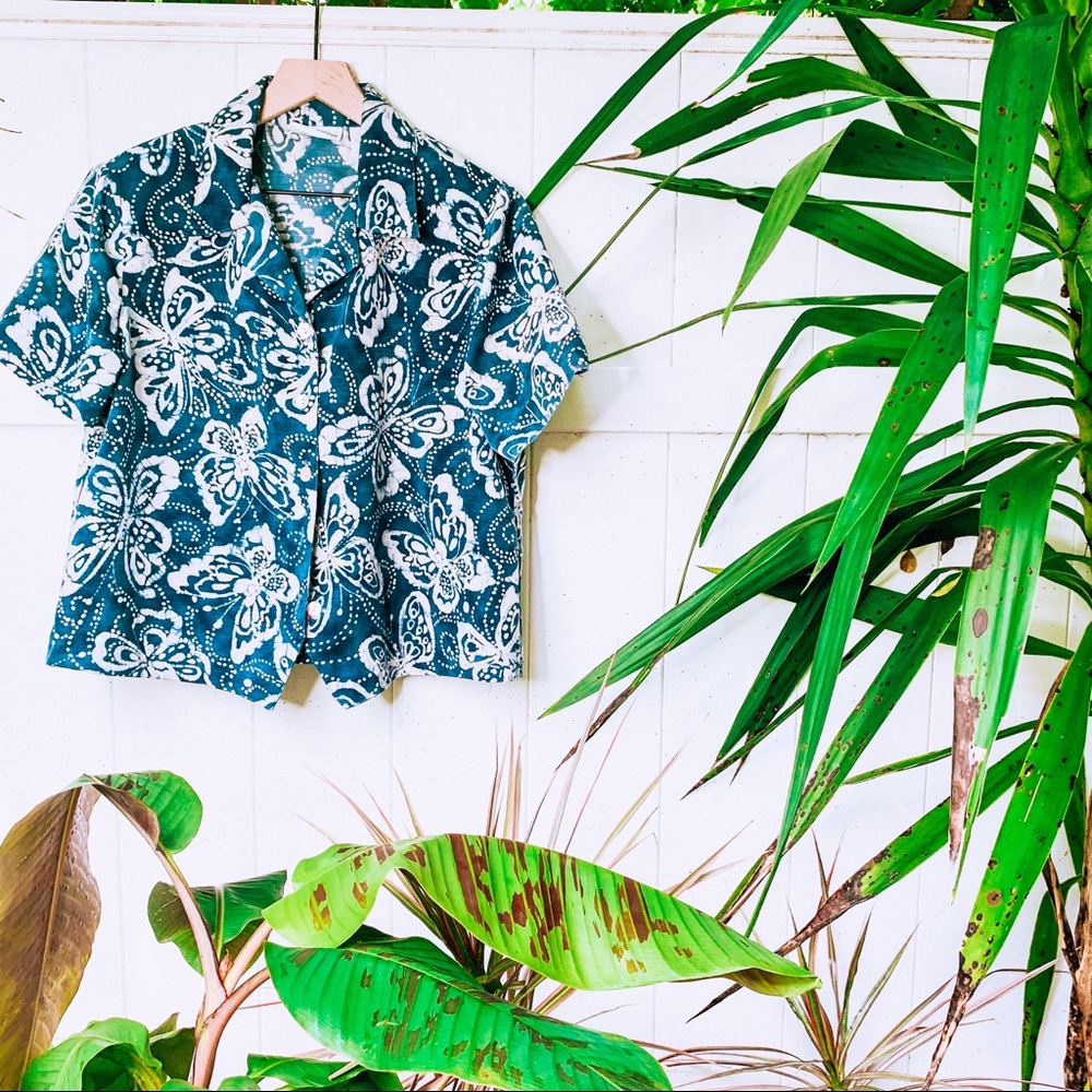 vintage vsco y2k butterfly crop button up popover - Picture 2 of 9